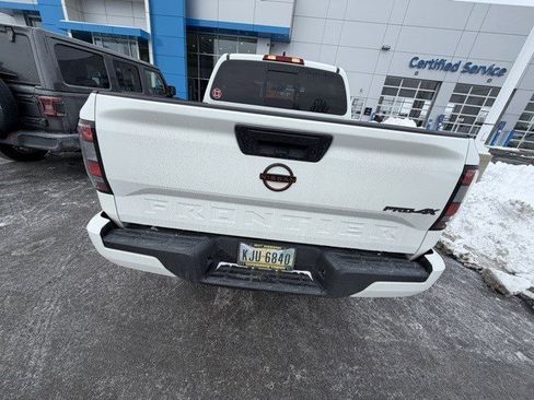 Used 2024 Nissan Frontier PRO-4X w/ Off-Road Protection Package image 9