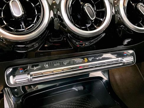 Used 2020 Mercedes-Benz A 220 image 33