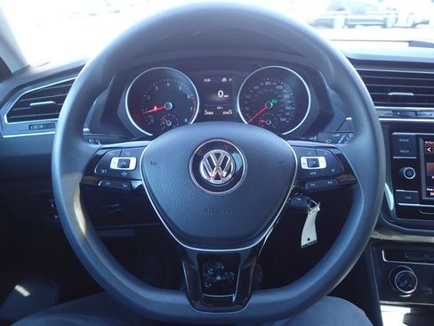 Used 2019 Volkswagen Tiguan S w/ 3rd Row Seat Package AWD/4WD image 15