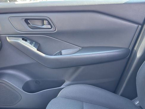 Certified 2024 Nissan Rogue S image 18