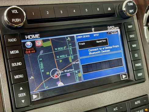Used 2011 Ford F350 Lariat w/ Lariat Ultimate Pkg AWD/4WD image 13