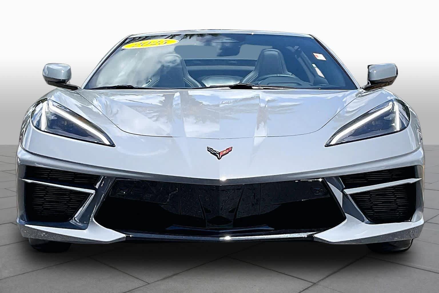 Certified 2025 Chevrolet Corvette Stingray Preferred Conv w/ 2LT RWD image 4