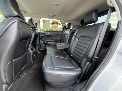 Certified 2024 Ford Edge SEL AWD/4WD image 22
