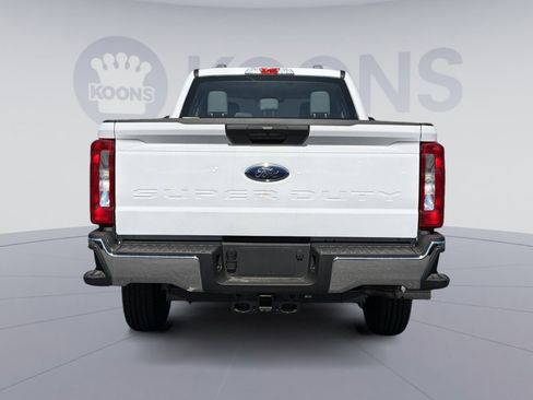 New 2026 Ford F250 XL w/ XL Chrome Package AWD/4WD image 5