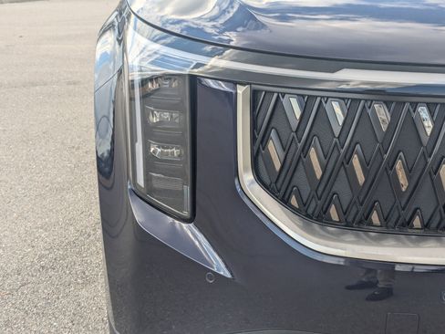 New 2026 Kia Carnival EX image 11