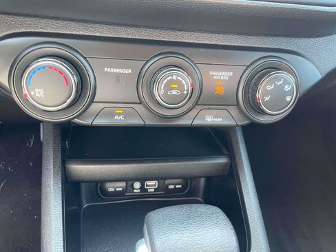 Used 2020 Kia Forte LXS FWD image 16