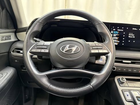 Used 2023 Hyundai Palisade SEL AWD/4WD image 16