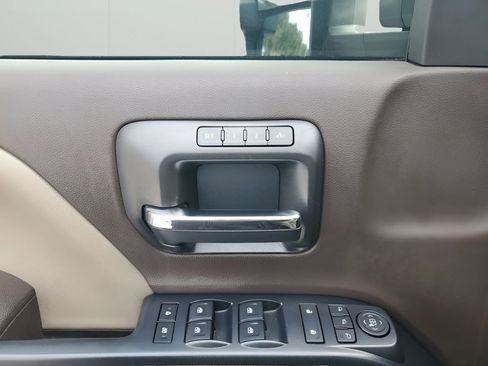 Used 2016 GMC Sierra 2500 SLT w/ Duramax Plus Package image 27