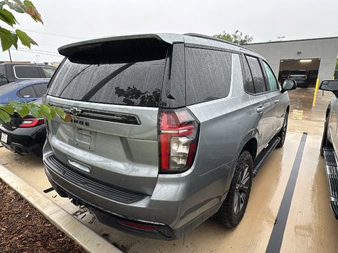 Used 2024 Chevrolet Tahoe Z71 w/ Luxury Package image 4