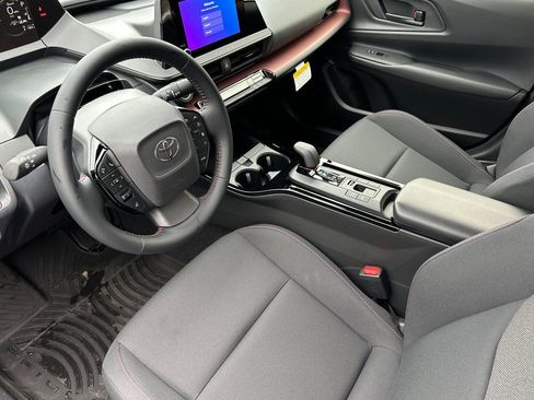 New 2026 Toyota Prius Plug-In Hybrid image 12