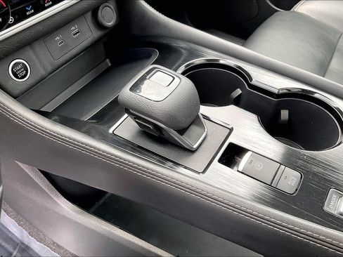 Used 2023 Nissan Rogue SL w/ SL Premium Package FWD image 15