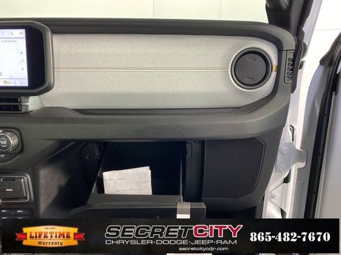 New 2026 Jeep Wrangler Unlimited Sport image 31