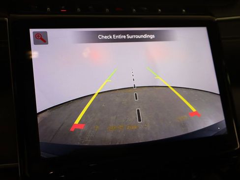 Used 2024 Jeep Grand Cherokee Limited w/ Black Appearance Package image 46