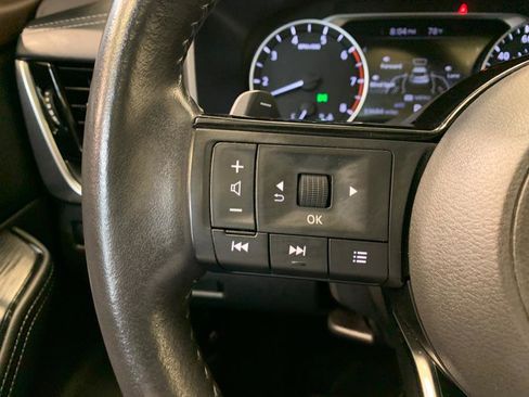 Used 2021 Nissan Rogue SV w/ Premium Package image 22