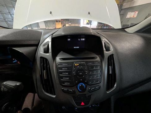 Used 2018 Ford Transit Connect XL FWD image 33
