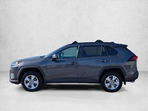 Used 2021 Toyota RAV4 XLE image 8