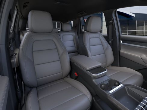 New 2026 GMC Terrain Elevation image 16