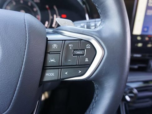 Used 2025 Lexus NX 250 FWD w/ Accessory Package (Z1) image 9