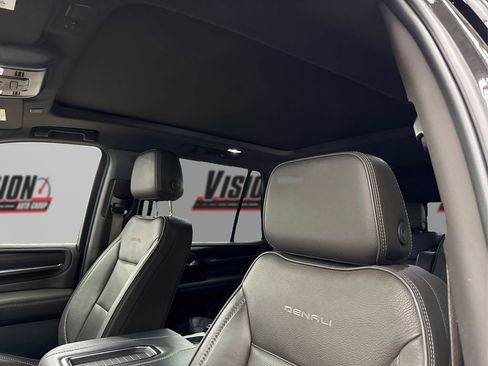 Used 2022 GMC Yukon Denali image 22