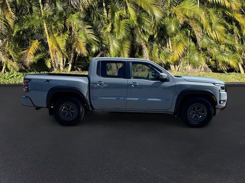Used 2025 Nissan Frontier Pro-X RWD image 4