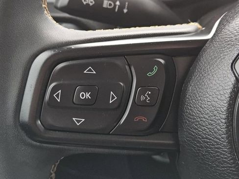 Used 2024 Jeep Wrangler Sport S image 19