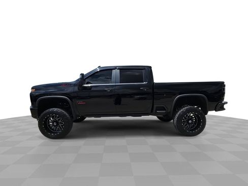 Used 2021 Chevrolet Silverado 2500 LT w/ Z71 Chrome Sport Edition AWD/4WD image 5