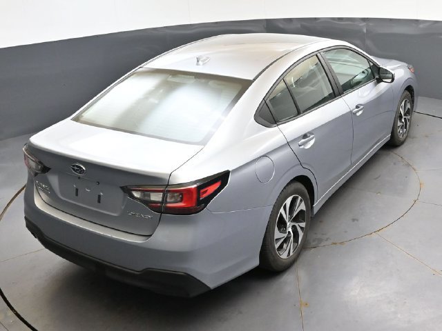 Used 2025 Subaru Legacy Premium AWD/4WD image 40