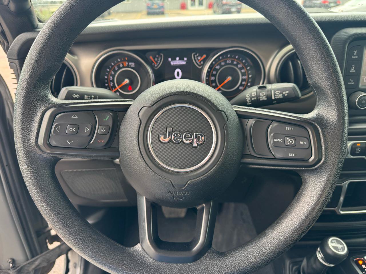 Used 2020 Jeep Wrangler Sport AWD/4WD image 12