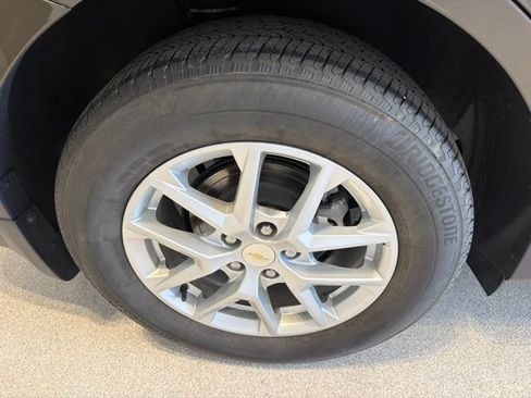 Certified 2023 Chevrolet Equinox LT AWD/4WD image 7