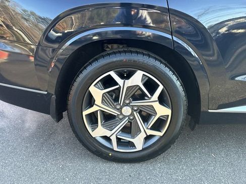 Used 2021 Hyundai Palisade Calligraphy w/ Winter Package image 22