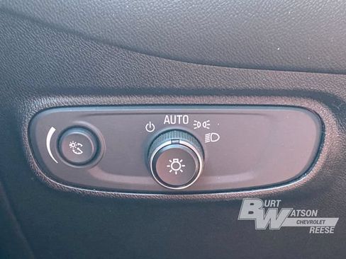 Used 2019 Chevrolet Equinox LT FWD image 28