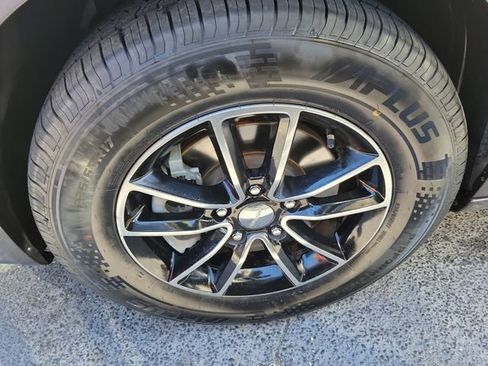 Used 2015 Dodge Grand Caravan SE w/ Quick Order Package 29E SE FWD image 7