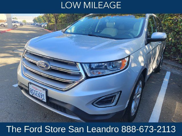 Used 2017 Ford Edge Titanium FWD image 3