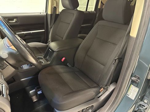 Used 2016 Ford Flex SEL image 28