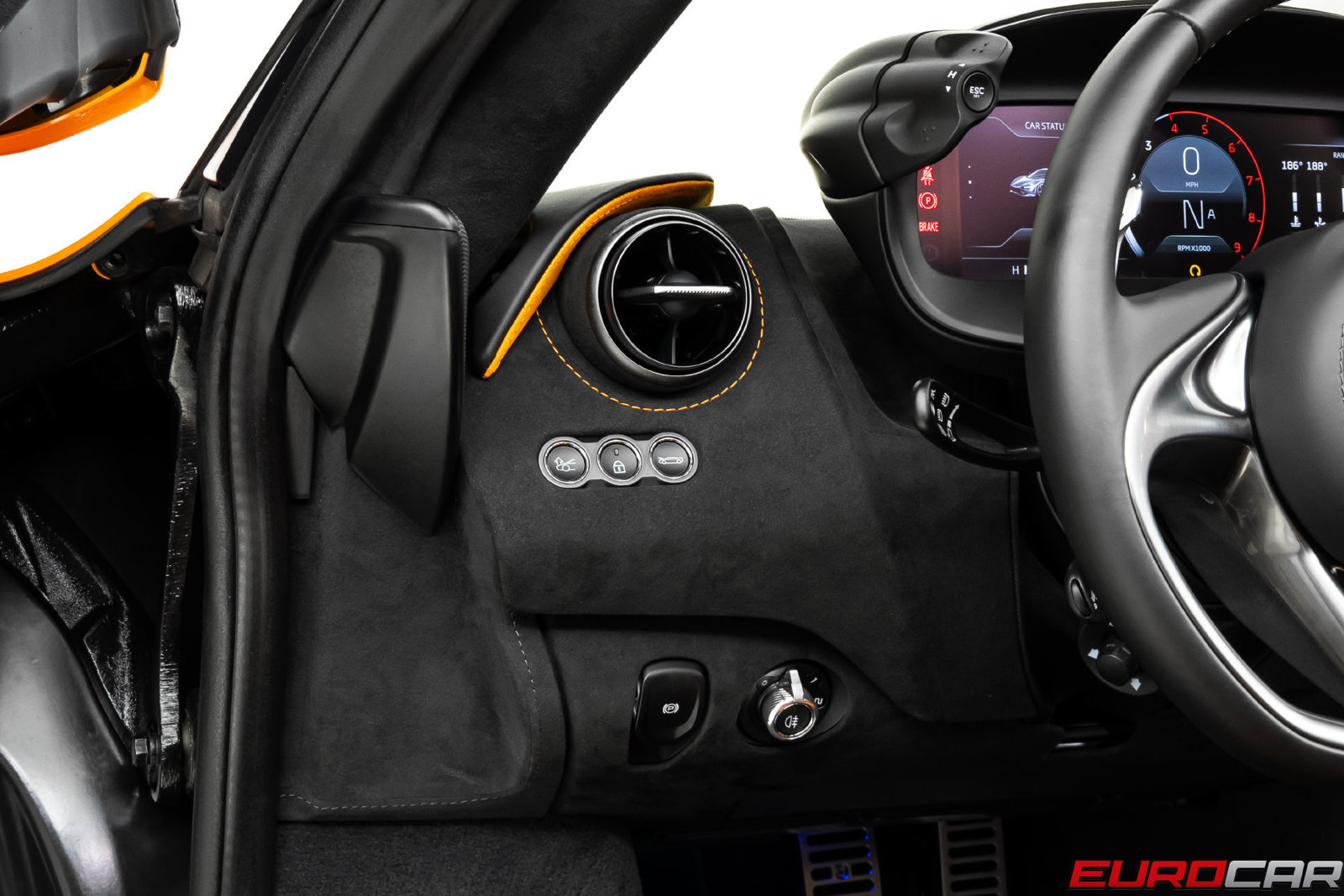 Used 2026 McLaren 750S Spider RWD image 28