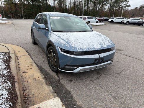 Used 2023 Hyundai Ioniq 5 SE image 7