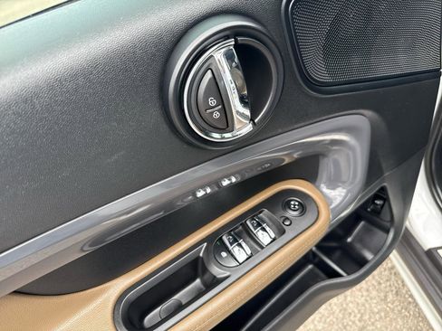 Used 2019 MINI Cooper Countryman S FWD image 12
