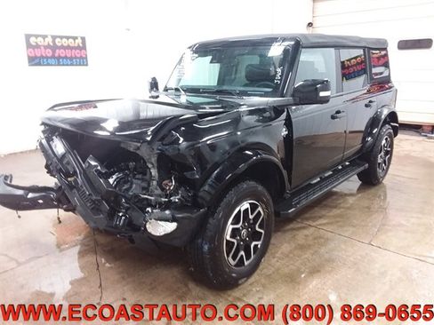Used 2022 Ford Bronco Outer Banks image 1