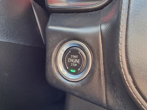 Used 2021 Chevrolet Tahoe High Country w/ Premium Package image 11