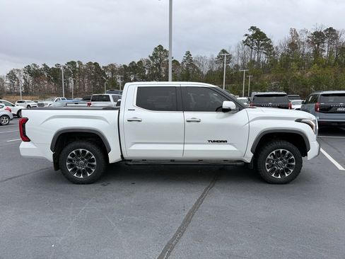Used 2023 Toyota Tundra Limited image 9