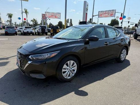 New 2025 Nissan Sentra S image 3