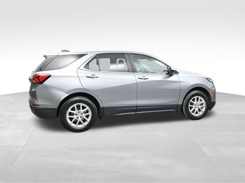 Used 2024 Chevrolet Equinox LT AWD/4WD image 11