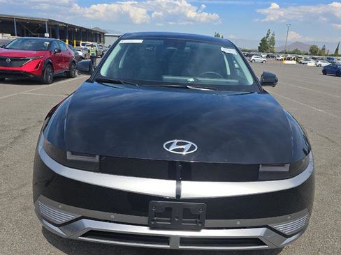 Used 2024 Hyundai Ioniq 5 Limited image 2