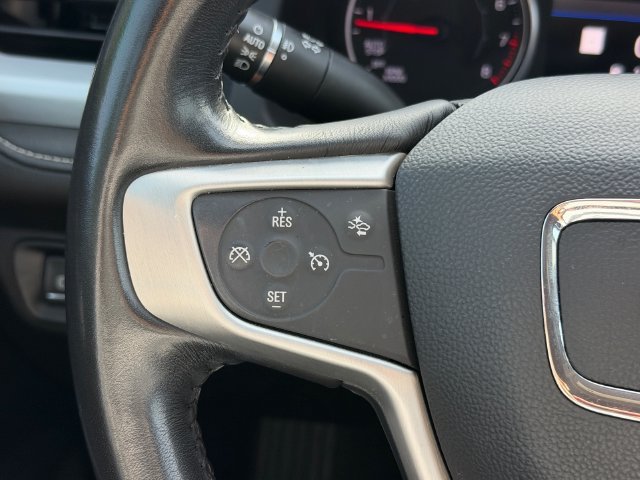 Certified 2021 GMC Acadia SLT FWD image 30