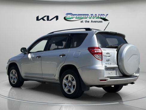 Used 2011 Toyota RAV4 2WD w/ Base L4 Extra Value Pkg image 4