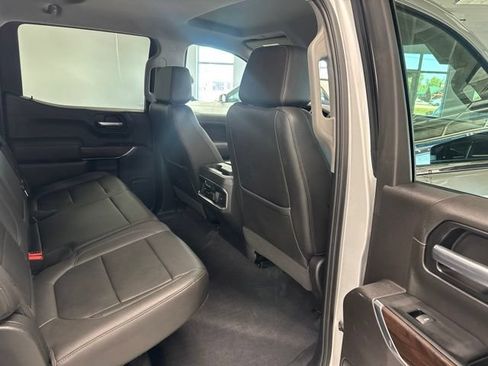 Used 2019 GMC Sierra 1500 SLT w/ SLT Premium Package AWD/4WD image 30