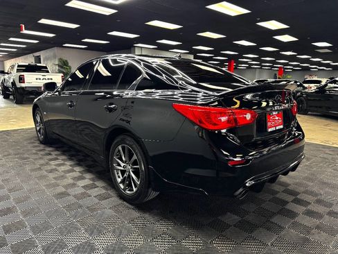 Used 2017 INFINITI Q50 Signature Edition w/ Cargo Package (L95) image 9