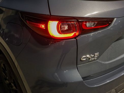 Used 2022 MAZDA CX-5 Carbon Edition image 7