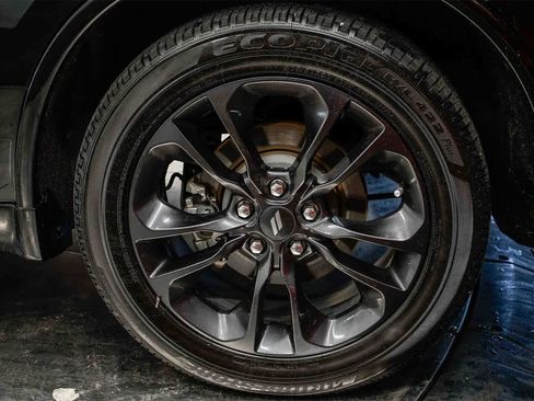 Used 2021 Dodge Durango R/T w/ Blacktop Package image 10