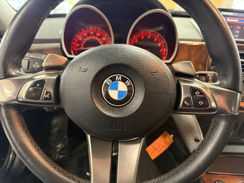 Used 2006 BMW Z4 3.0si RWD image 12